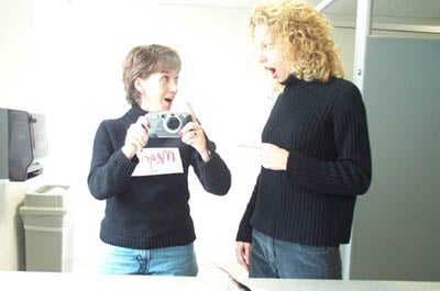 doesn't kelly make a good lookin' guy?