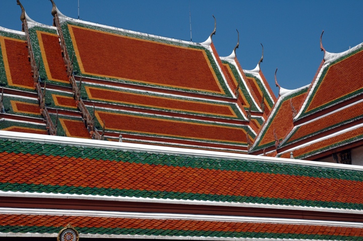 Wat Pho roofs