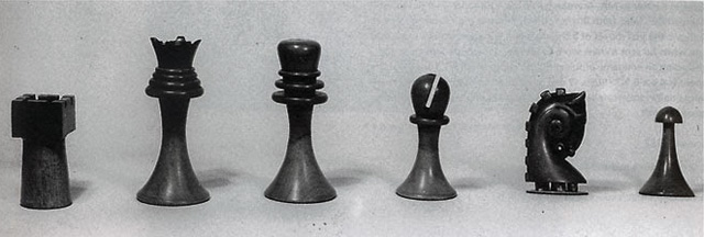 Duchamp chess set