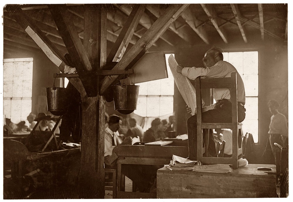 Lector Lewis Hine